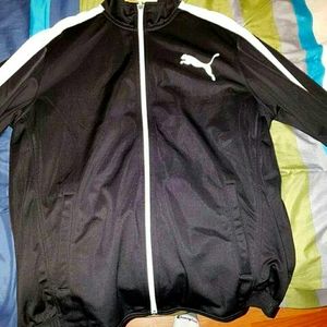 1/2 of puma black and white tracksuit top